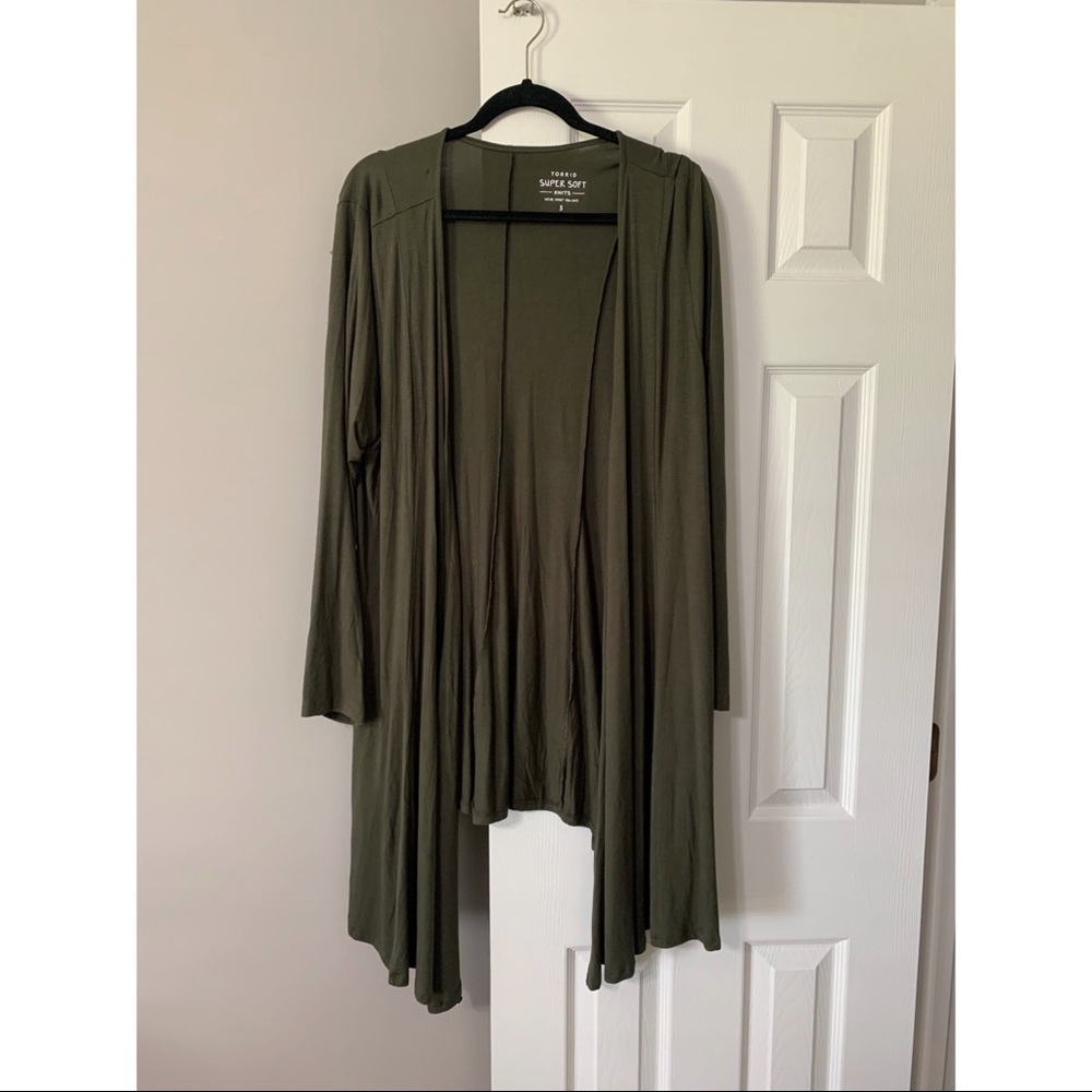 NWT Torrid Olive Green Cardigan Size 3